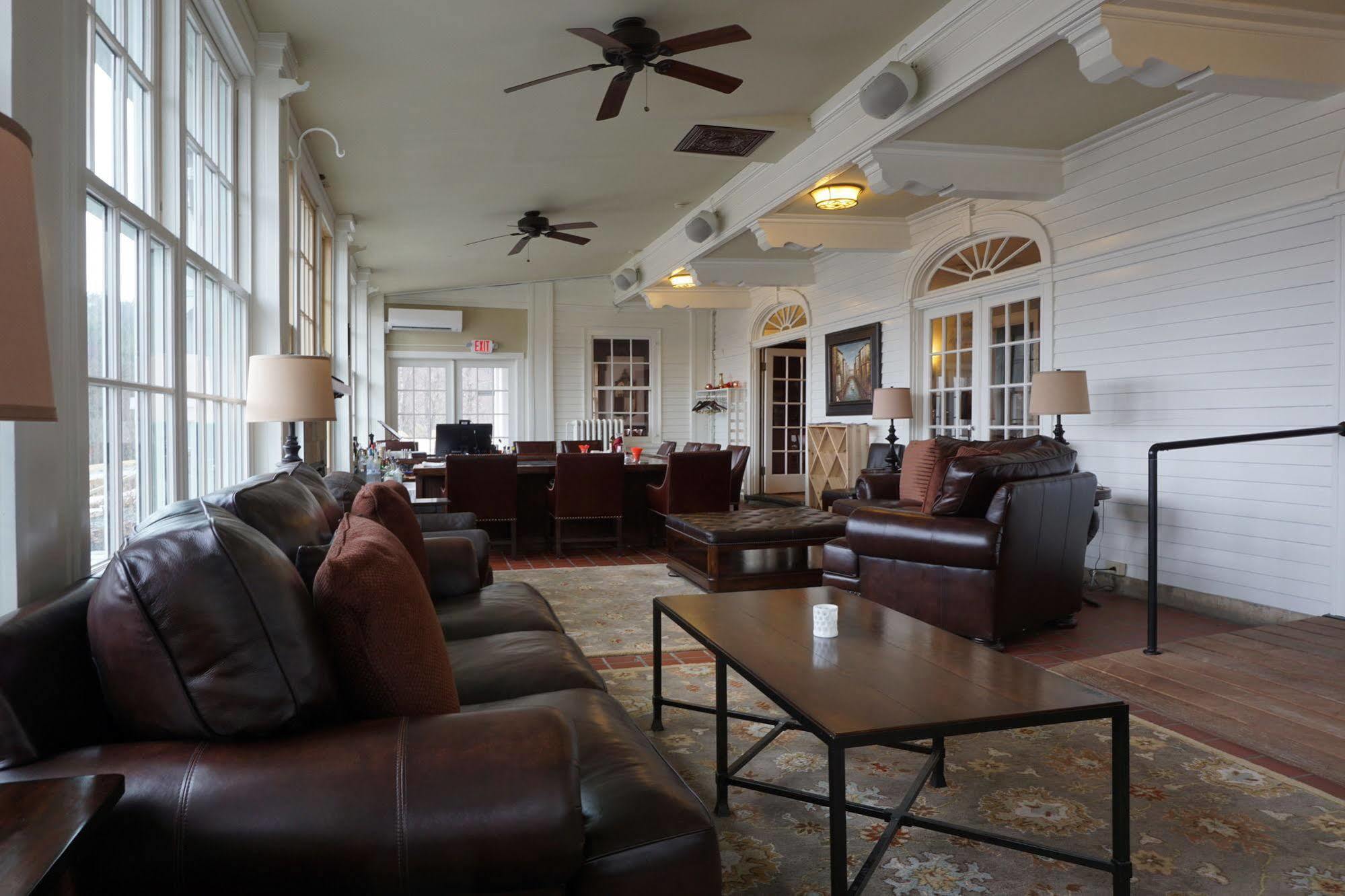 The White House Inn Уилмингтън Екстериор снимка